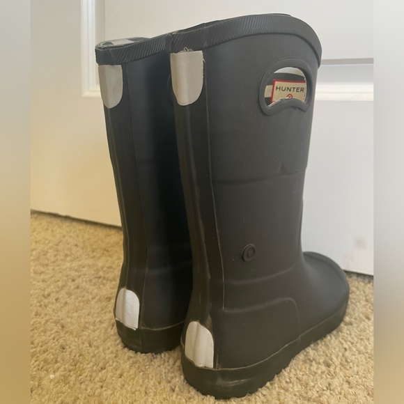 Hunter for Target Exclusive Black Mid Calf Rain Boots (Kids 4, Women’s 5, EU 36) - Picture 3 of 8